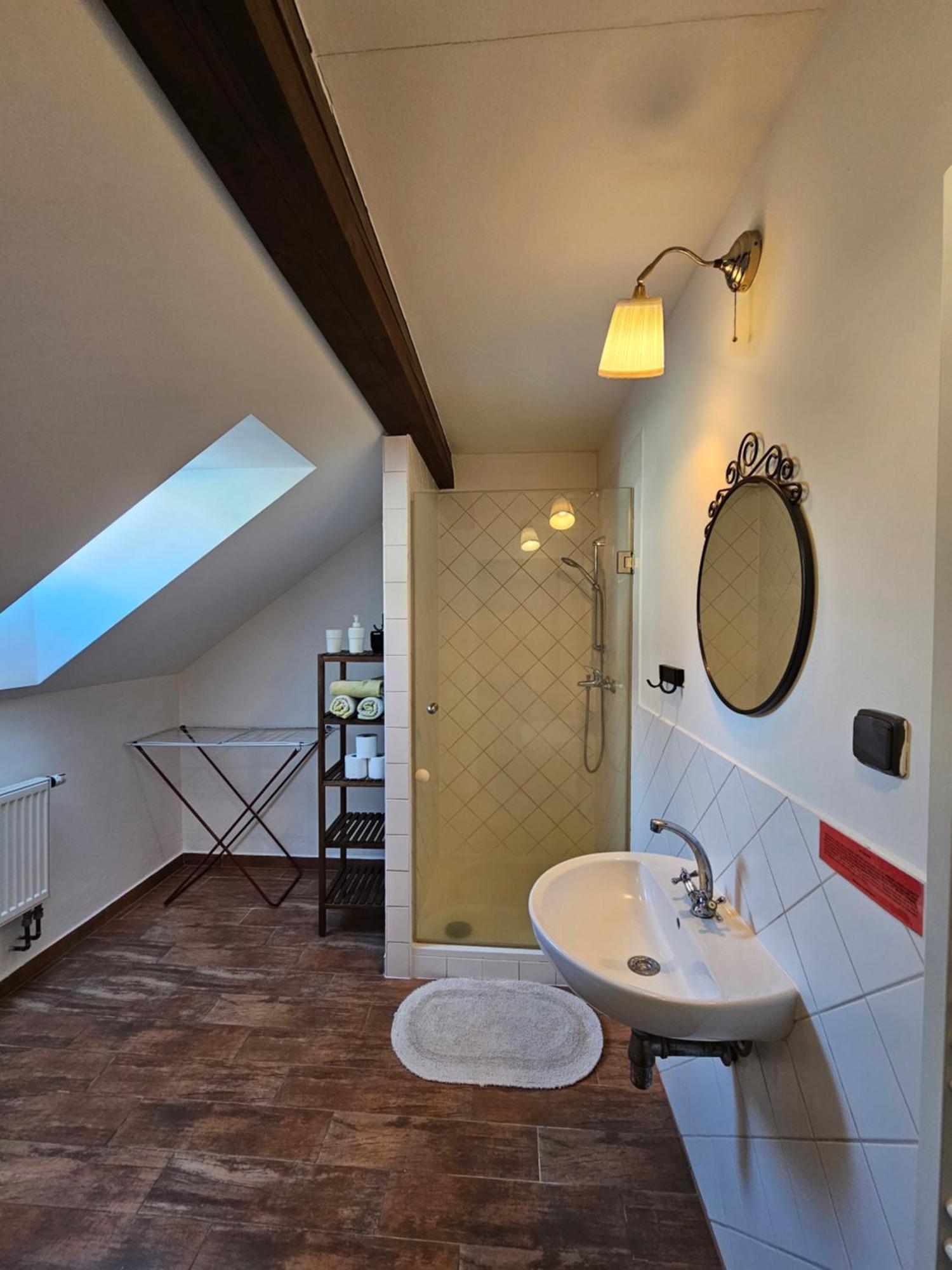 Apartmanove Ubytovani V Koutech Лоучна-над-Десноу Экстерьер фото